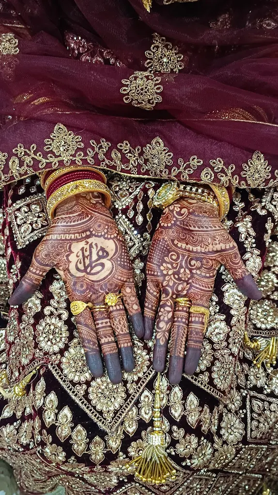 Apon Mehedi Design